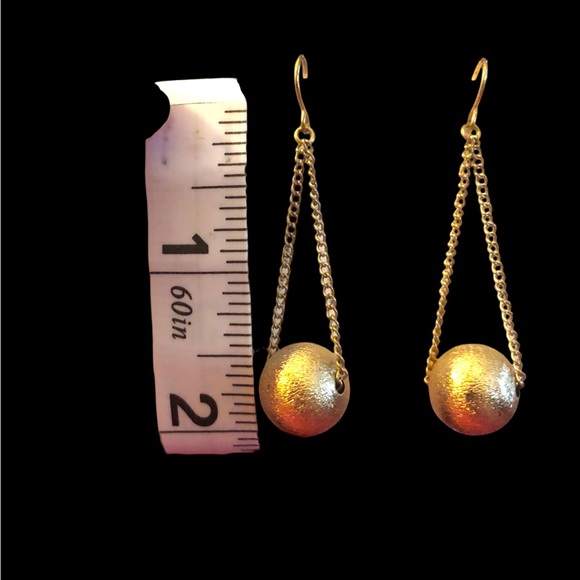 Retro Gold Sparkle Dangle Chain Balls Disco Earrings - Picture 3 of 4